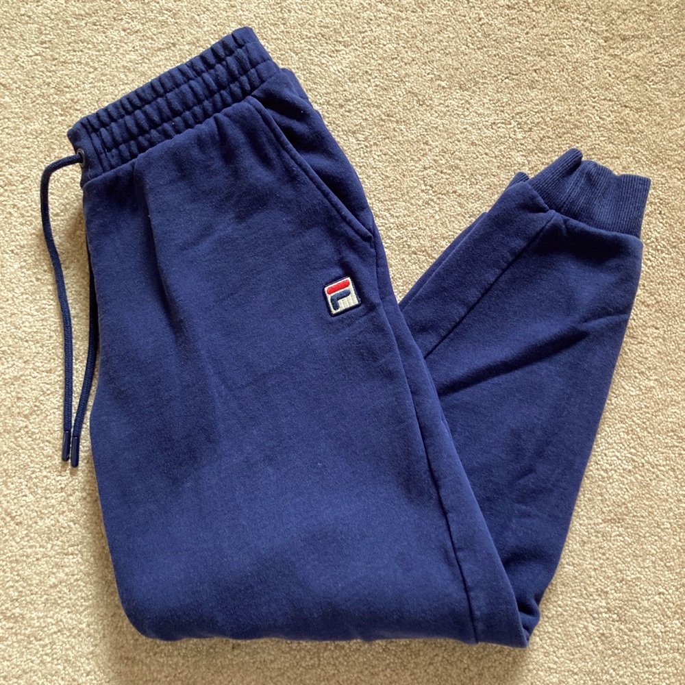 Fila Brand Mens size Medium Navy Blue Sweats